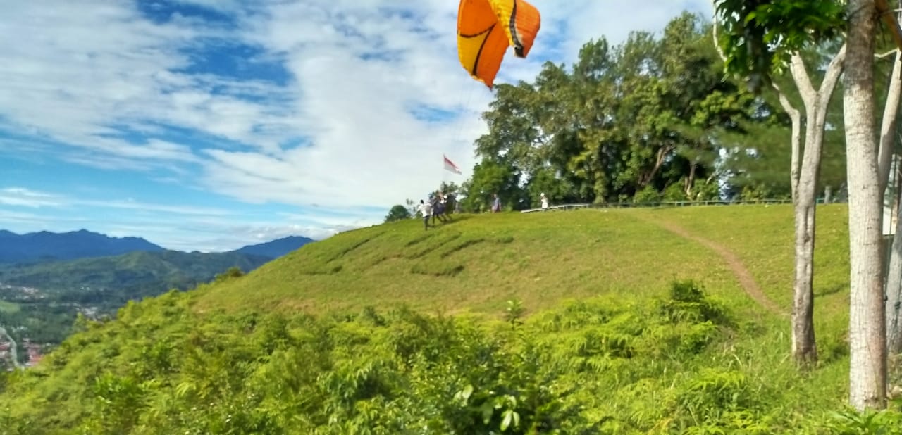 Paralayang Bukit Langkisau